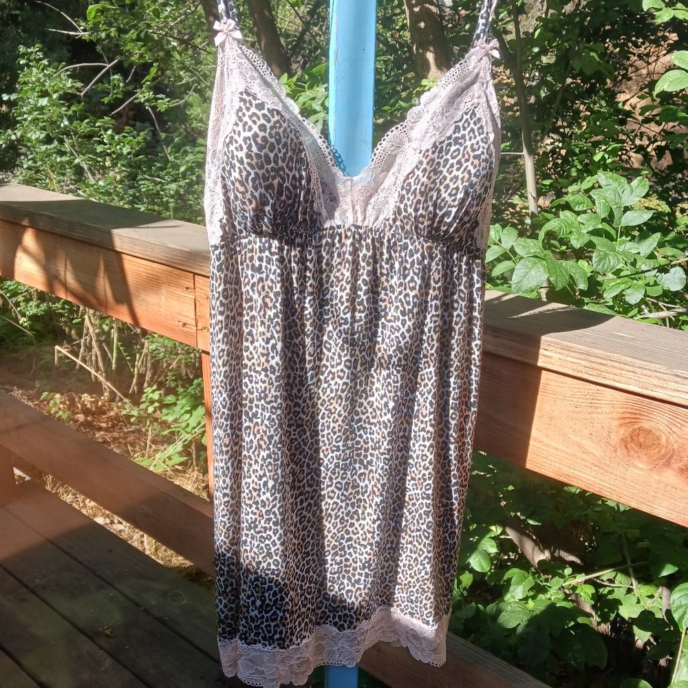 Vintage Leppard print and laceVictoria's Secret baby-doll nightie sexy lingerie